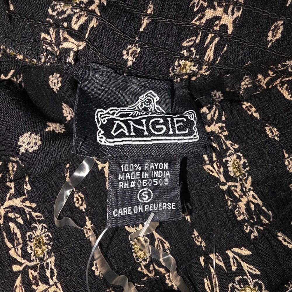 Angie Wide Leg Boho Pants with Lace Crochet Inserts Size: Small - Picture 9 of 11